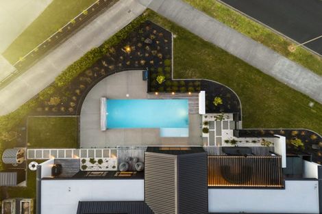 Photo of property in 13 Mike Smith Drive, Cambridge, 3434