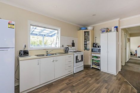 Photo of property in 18 Arklow Place, Flaxmere, Hastings, 4120