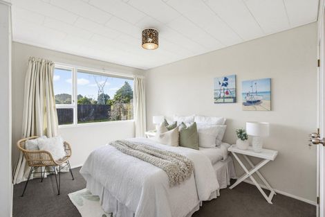Photo of property in 5 Arlington Avenue, Waikanae, 5036