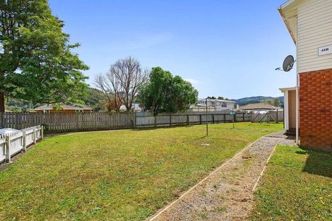 Photo of property in Mantua Flats, 48b Merton Street, Trentham, Upper Hutt, 5018