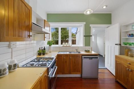 Photo of property in 34 Pharazyn Street, Melling, Lower Hutt, 5010