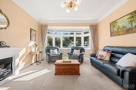 Photo of property in 64 Totara Crescent, Woburn, Lower Hutt, 5011