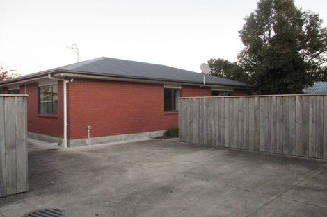 Photo of property in 56 Shamrock Street, Takaro, Palmerston North, 4412