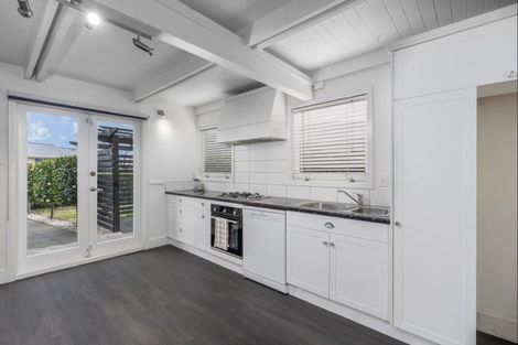 Photo of property in 1/10 Tisch Place, Belfast, Christchurch, 8051