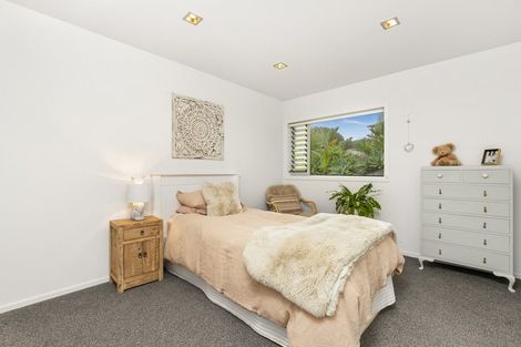 Photo of property in 10 Double Bay Place, Army Bay, Whangaparaoa, 0930