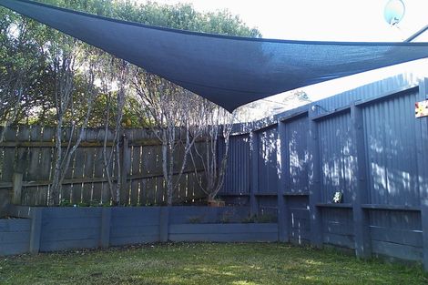 Photo of property in 15a Sycamore Drive, Sunnynook, Auckland, 0620