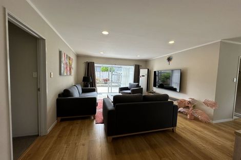 Photo of property in 2/55 Clydesdale Avenue, Somerville, Auckland, 2014