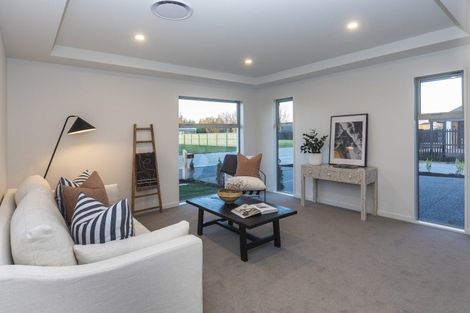 Photo of property in 17 Blade Mews, Prebbleton, 7604