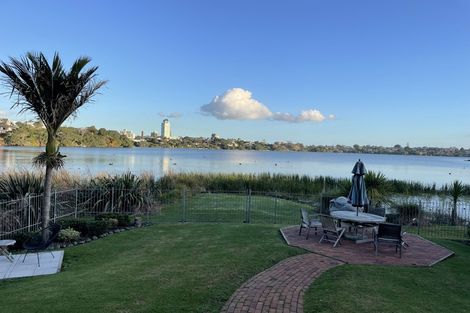 Photo of property in 7/38 Kitchener Road, Milford, Auckland, 0620