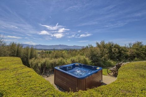 Photo of property in 31 Matheson Crescent, Albert Town, Wanaka, 9305