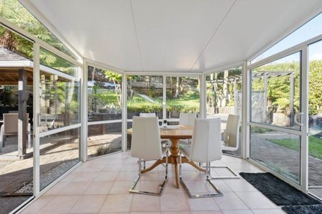 Photo of property in 2/43 Seaton Road, Murrays Bay, Auckland, 0630