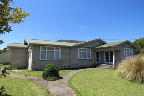 Photo of property in 9 River Road, Hector, 7822
