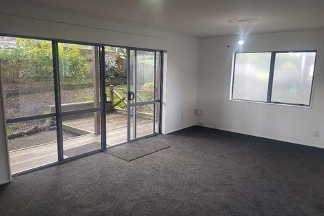 Photo of property in 1/22 Valecrest Place, Bayview, Auckland, 0629