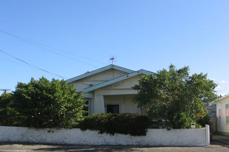 Photo of property in 1 Plunket Avenue, Petone, Lower Hutt, 5012