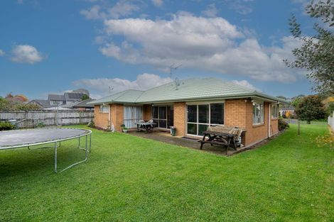 Photo of property in 7 Dixon Road, Fitzroy, Hamilton, 3206