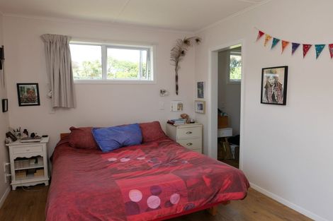 Photo of property in 46 Kaitawa Crescent, Paraparaumu, 5032