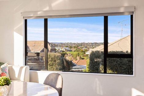 Photo of property in 1/14 Kells Place, Botany Downs, Auckland, 2010