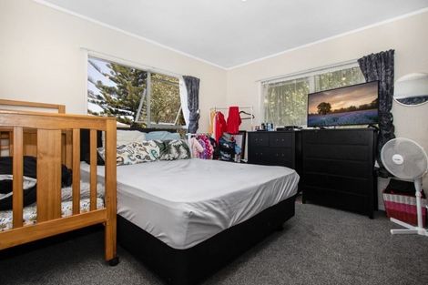 Photo of property in 5 Sunlands Drive, Manurewa, Auckland, 2102