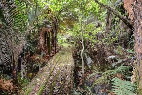 Photo of property in 111-113 Parker Road, Oratia, Auckland, 0604