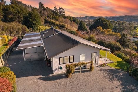 Photo of property in 198 Mangaroa Valley Road, Mangaroa, Upper Hutt, 5371