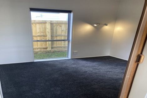 Photo of property in 52 Cascades Road, Pakuranga Heights, Auckland, 2010