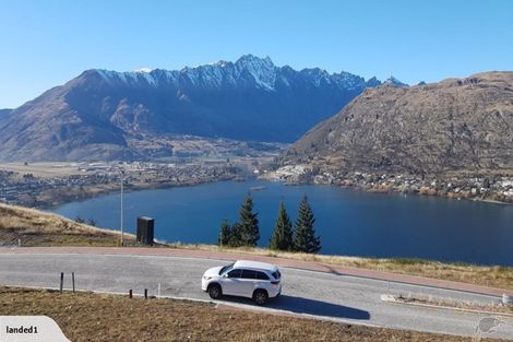 Photo of property in 8 Florence Close, Queenstown Hill, Queenstown, 9300