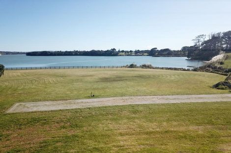 Photo of property in 17 Goble Road, Clarks Beach, 2679