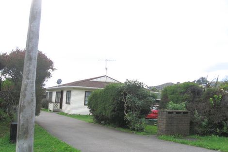Photo of property in 5b Tawa Street, Tawa, Wellington, 5028
