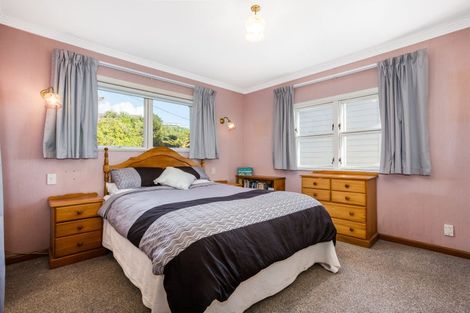 Photo of property in 48 Kiriwai Road, Paremata, Porirua, 5024