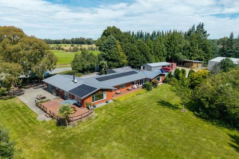 Photo of property in 270 Downs Road, Hororata, Darfield, 7572