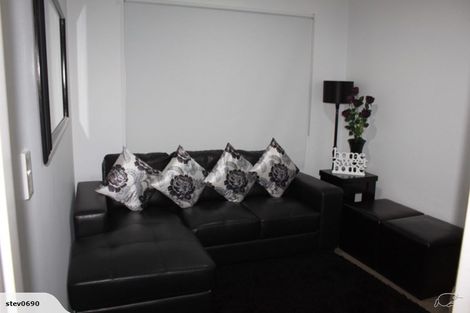 Photo of property in 2/46 Hollyford Avenue, Bryndwr, Christchurch, 8053