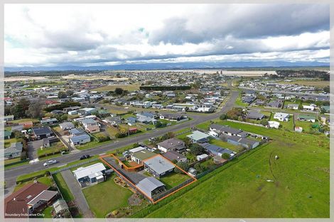 Photo of property in 66a Nash Parade, Foxton Beach, Foxton, 4815