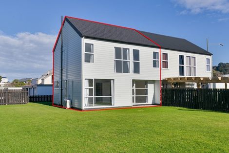 Photo of property in 1/163 Rongotai Road, Rongotai, Wellington, 6022
