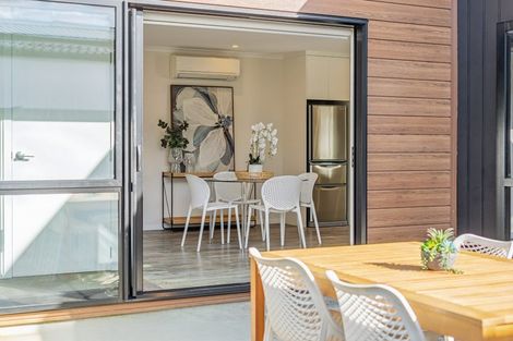 Photo of property in 18 Aston Crescent, Wallaceville, Upper Hutt, 5018