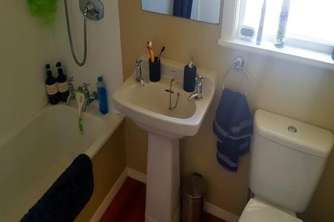 Photo of property in 43 Martin Road, Paraparaumu Beach, Paraparaumu, 5032