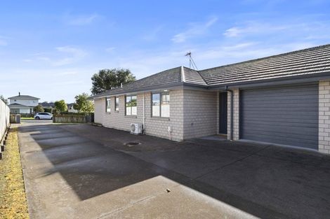 Photo of property in 3a Booth Crescent, Tuakau, 2121