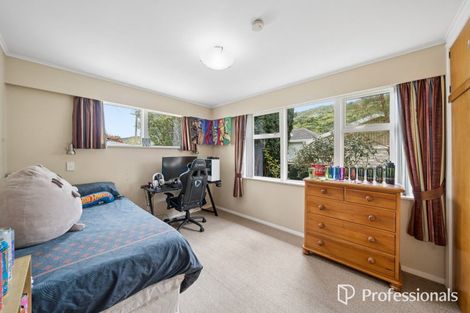 Photo of property in 3 York Avenue, Manor Park, Lower Hutt, 5019
