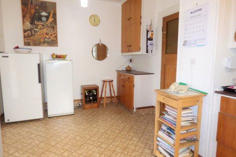 Photo of property in 68 Wharfe Street, South Hill, Oamaru, 9400