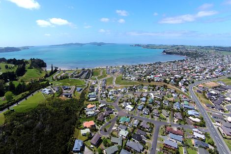 Photo of property in 24 Brampton Road, Snells Beach, 0920