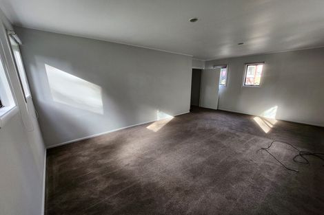 Photo of property in 105 Tidal Road, Mangere, Auckland, 2022