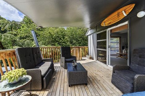 Photo of property in 53 Pitcairn Street, Oakura, 4314