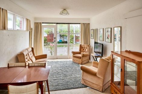 Photo of property in 417 Muritai Road, Eastbourne, Lower Hutt, 5013