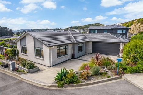 Photo of property in 24 Margaret Shields Avenue, Aotea, Porirua, 5024