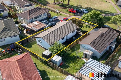 Photo of property in 3/10 Penion Drive, Flat Bush, Auckland, 2023