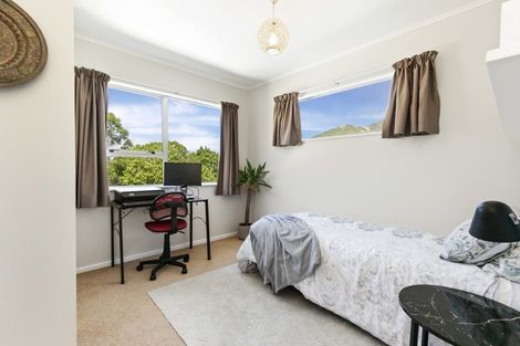 Photo of property in 2/8 Vasanta Avenue, Ngaio, Wellington, 6035