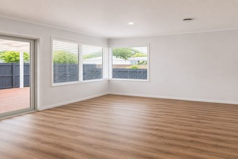 Photo of property in 3 Harrow Place, Manurewa, Auckland, 2102