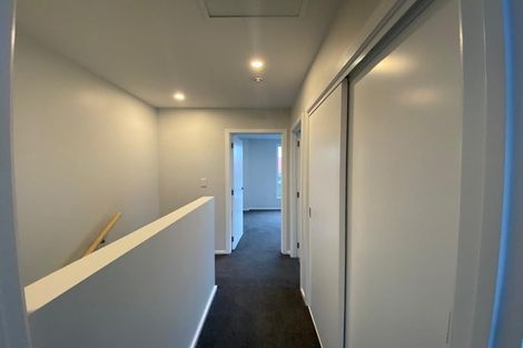 Photo of property in 5 Pukakaho Lane, Papatoetoe, Auckland, 2025