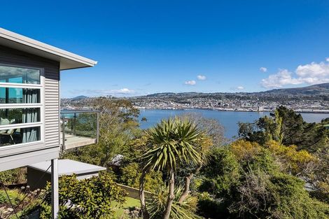 Photo of property in 50 Shandon Road, Vauxhall, Dunedin, 9013