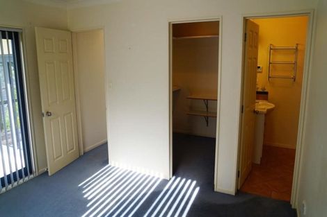 Photo of property in 23 Roberta Crescent, Orewa, 0931