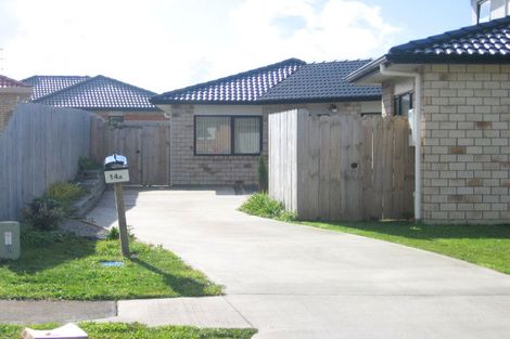 Photo of property in 14 Shankill Place, East Tamaki, Auckland, 2013